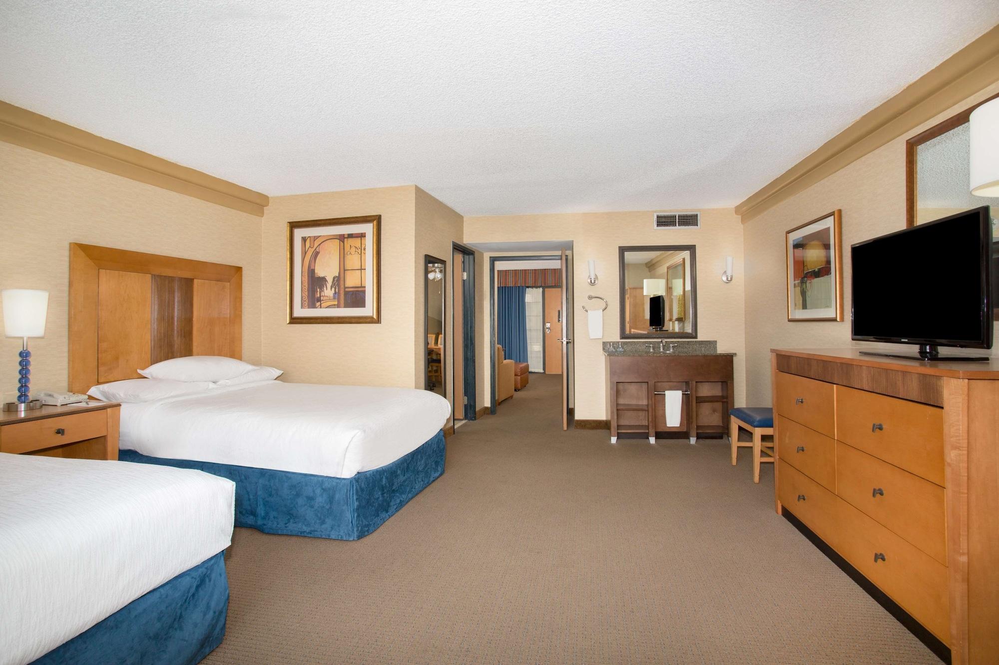 Embassy Suites By Hilton Phoenix Biltmore Dış mekan fotoğraf