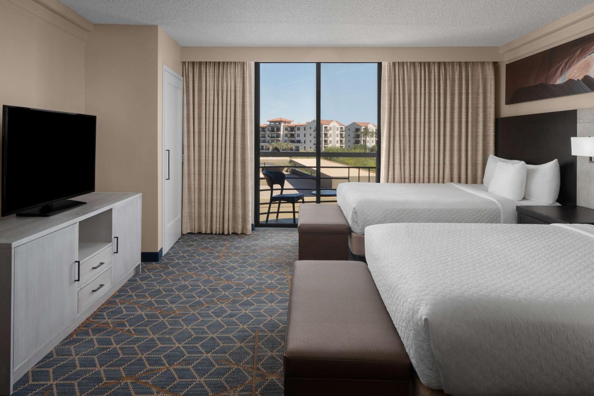 Embassy Suites By Hilton Phoenix Biltmore Dış mekan fotoğraf