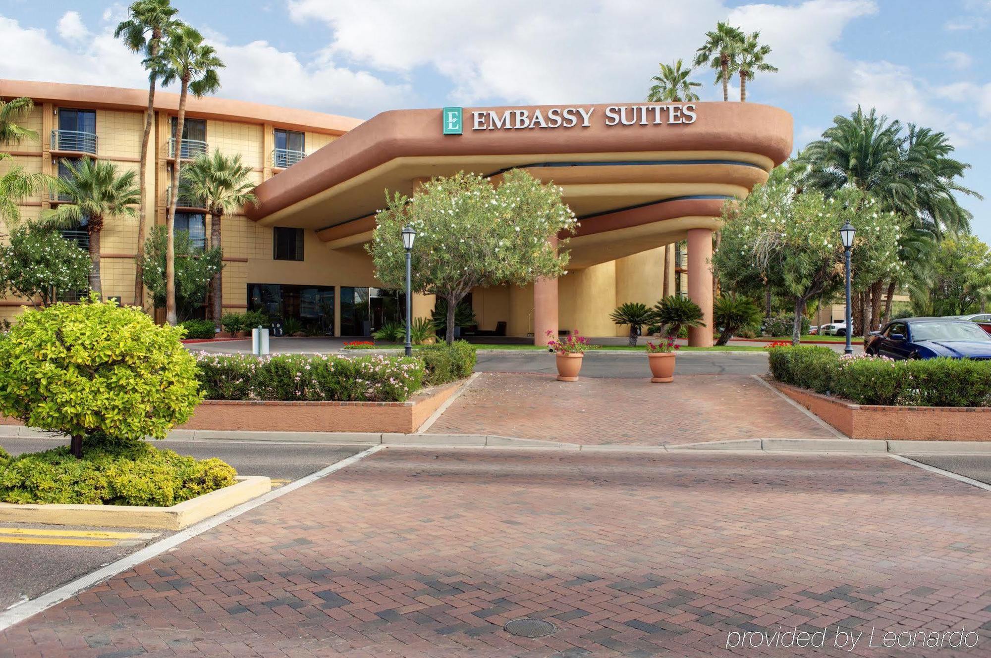 Embassy Suites By Hilton Phoenix Biltmore Dış mekan fotoğraf