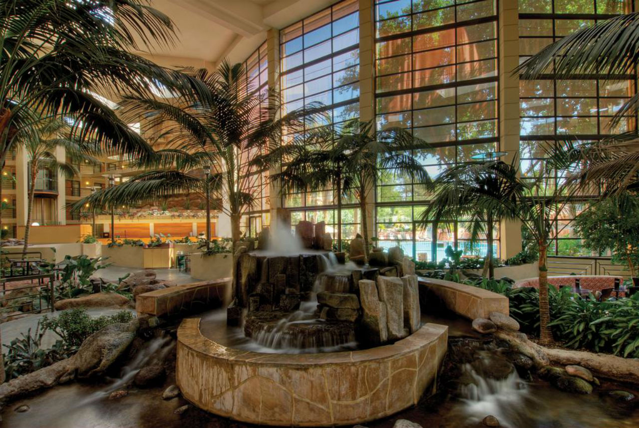 Embassy Suites By Hilton Phoenix Biltmore Dış mekan fotoğraf